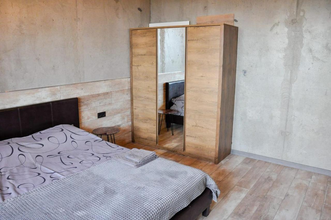 Лофт На 26 Этаже Odessa Exterior foto