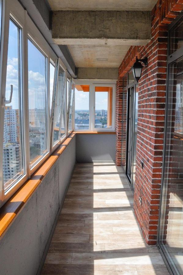 Лофт На 26 Этаже Odessa Exterior foto